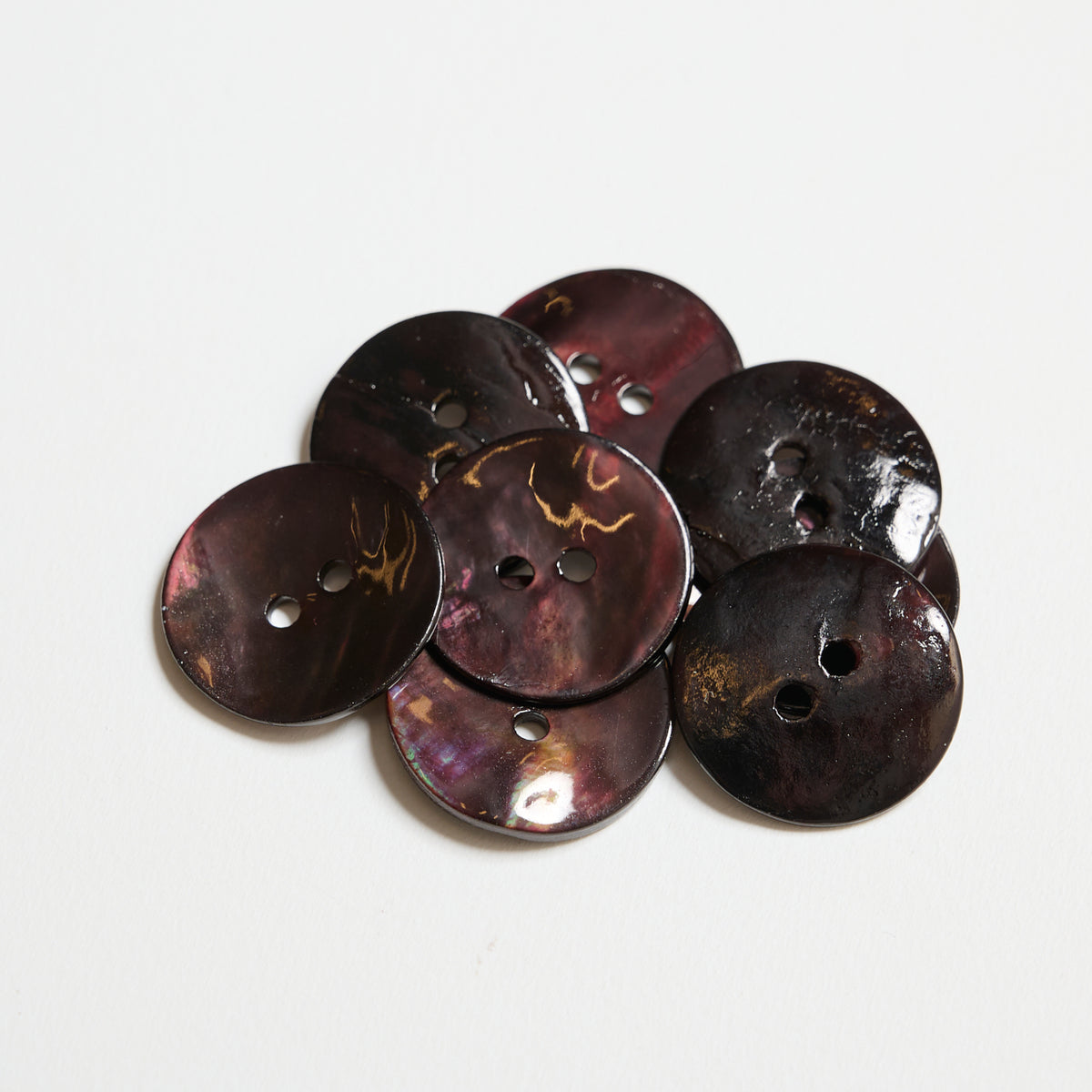 Mayflower Create Knapper - Pearl 15-20mm - 8 stk/pr pose