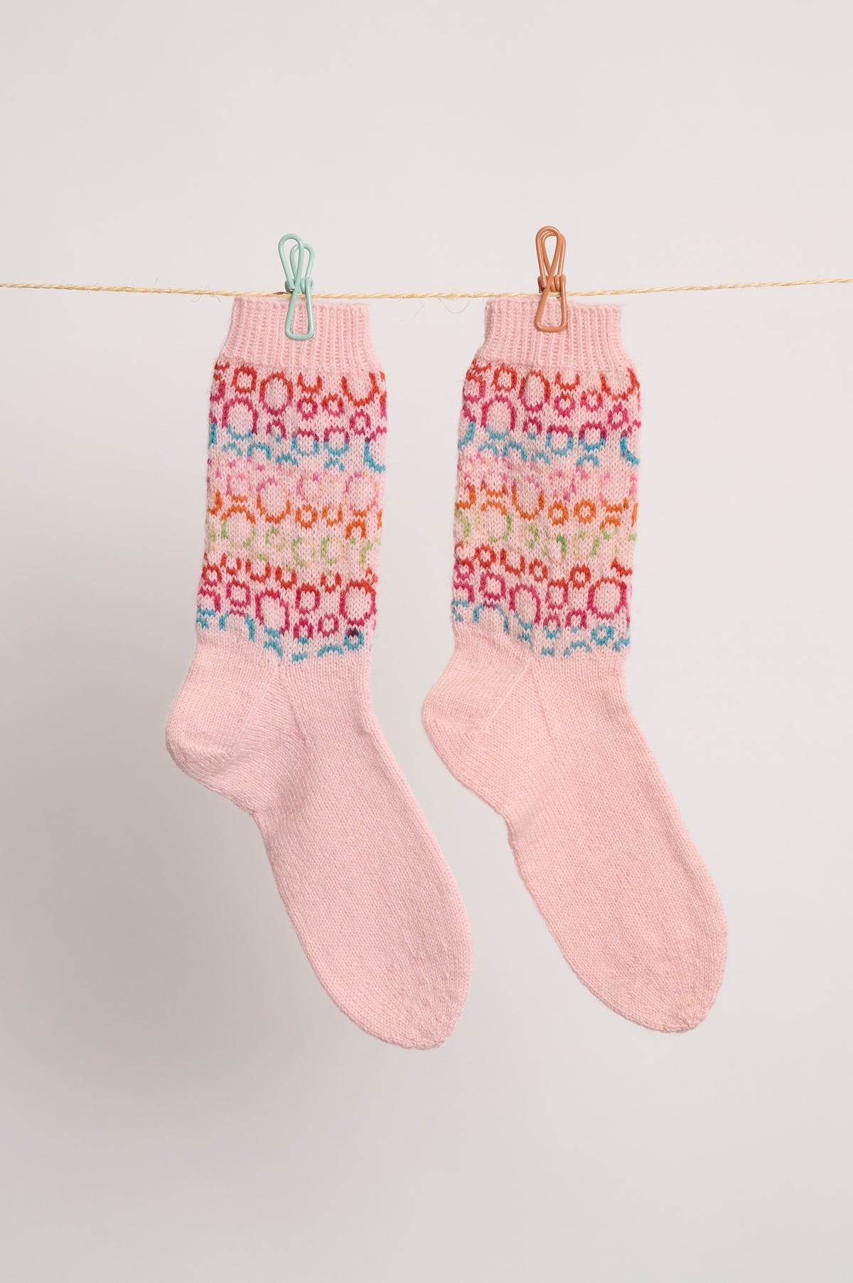 FRS5 Stricksocken Seifenblasen