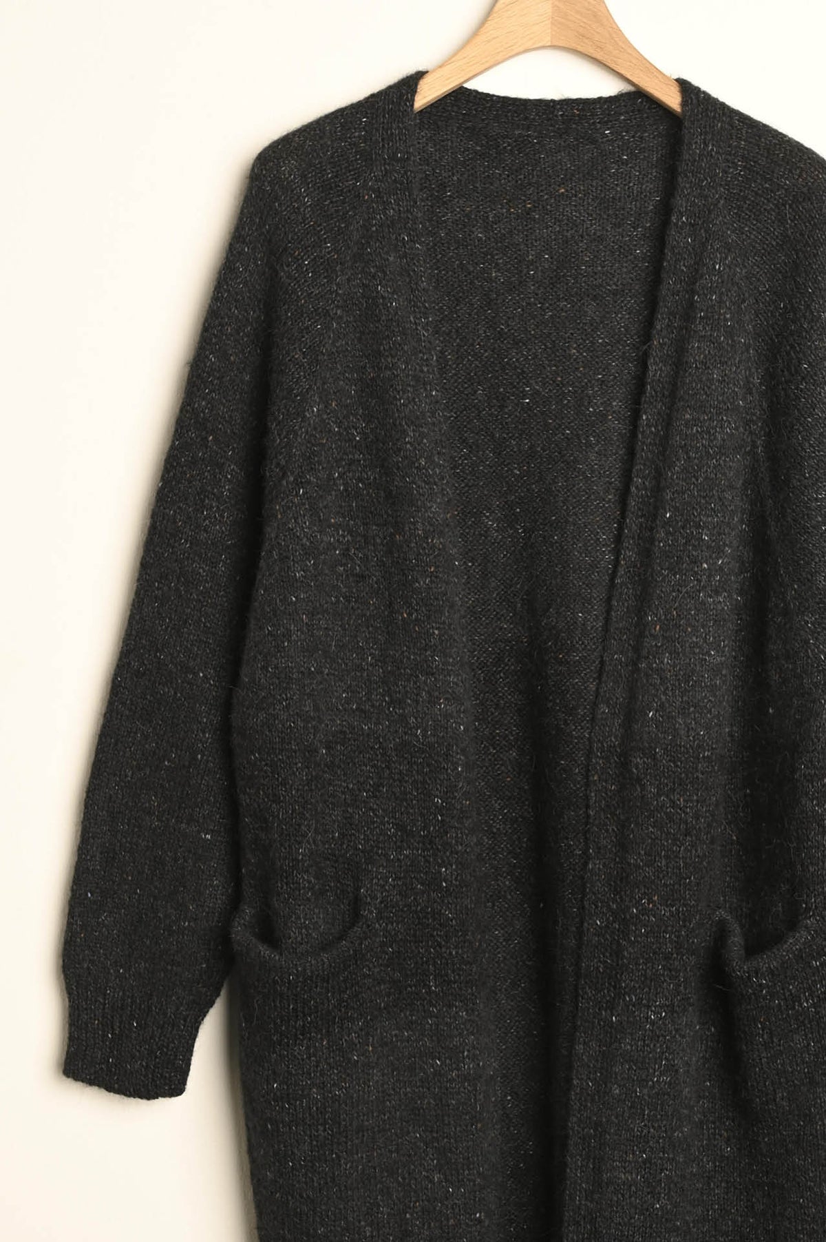 Kein Schnickschnack Strickjacke
