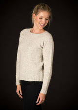 Pullover mit Details auf Schulterstück