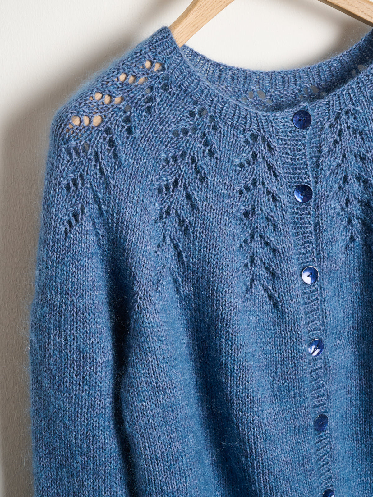 io cardigan