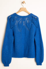 Chunky Dahlia V-Neck Cardigan