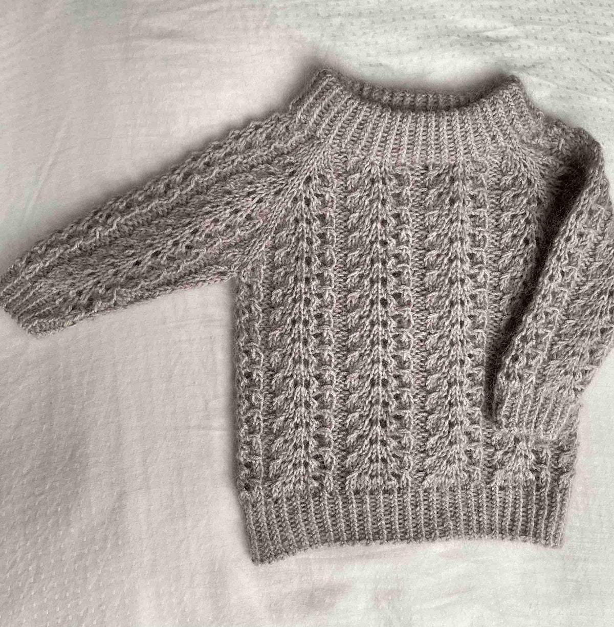 Acanthus Pullover Mini