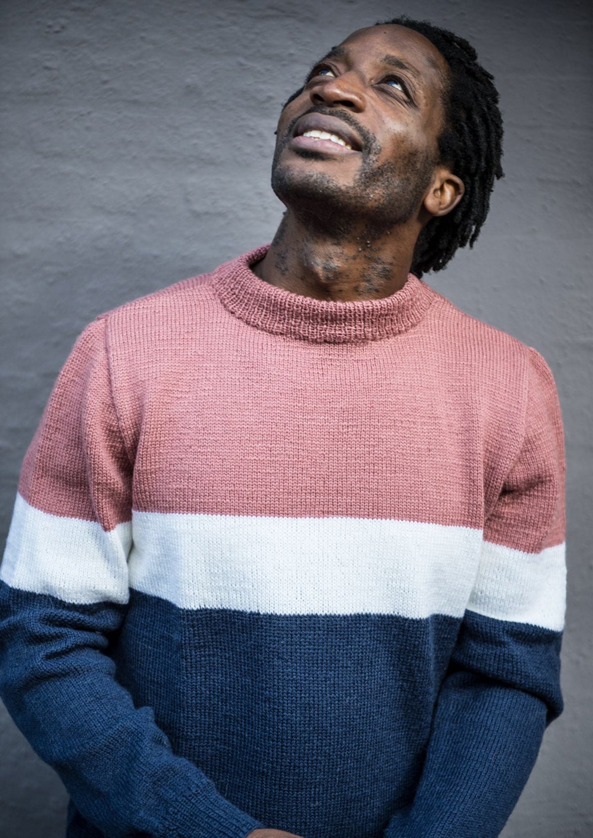 Klassischer Männerpullover