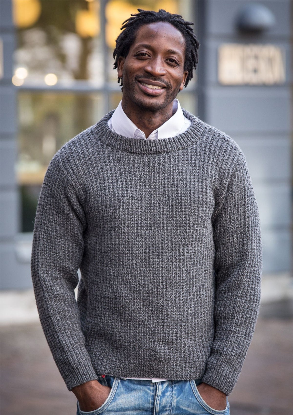 Klassischer Pullover
